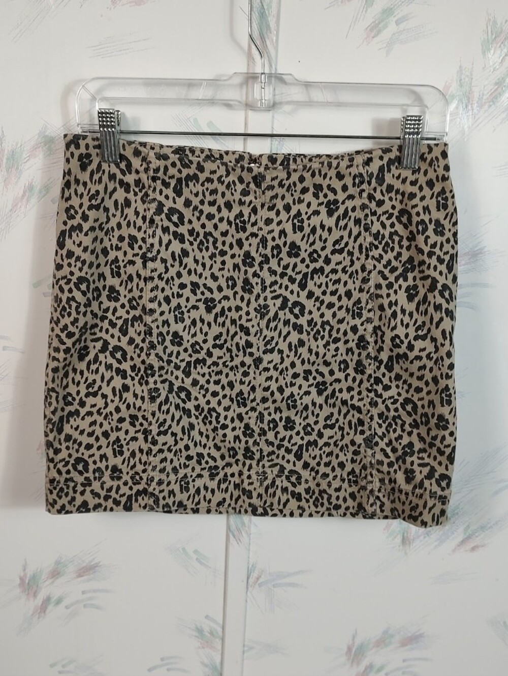 Jolt Women's Animal Print Mini Skirt 9/29